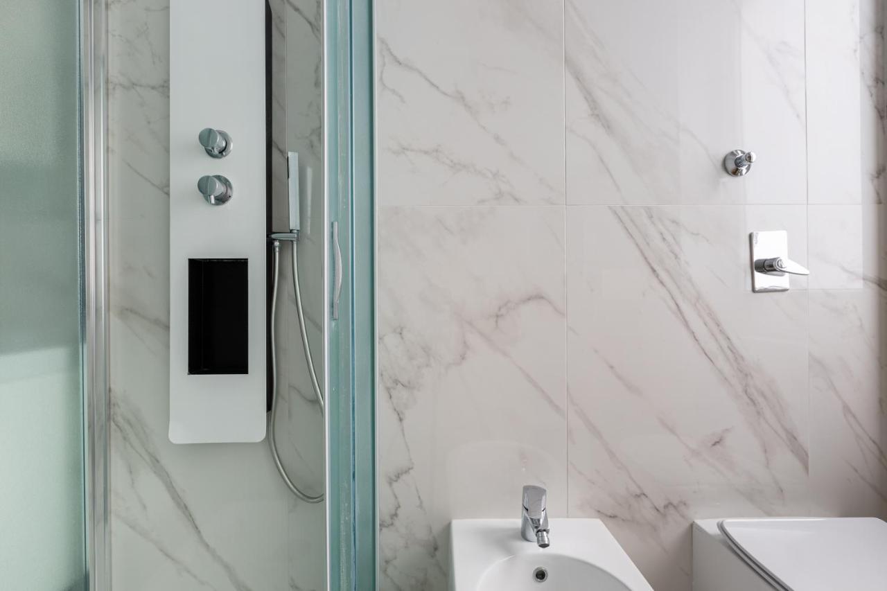 Bnbutler - Largo Promessi Sposi - Moderno E Confortevole Мілан Екстер'єр фото